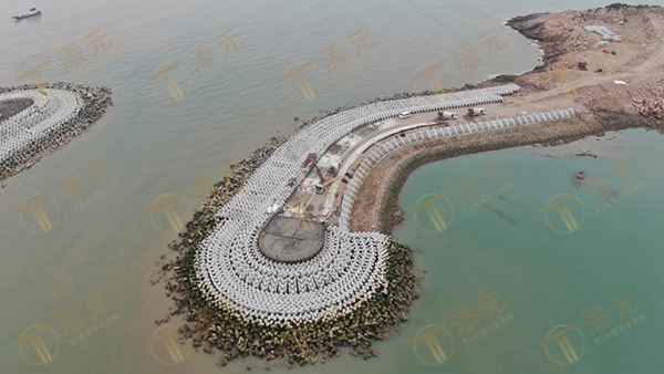 1770885446170341.jpg 安装后的航拍照片(二).jpg