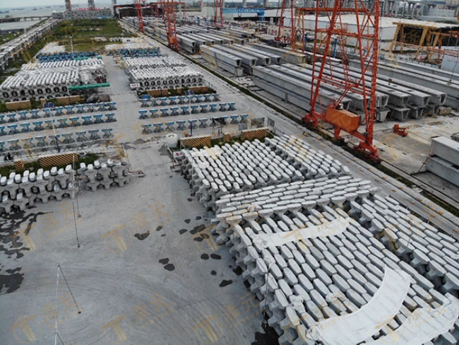 2020年 深中通道人工岛及主线堰筑段工程