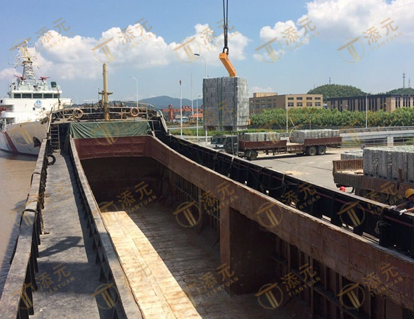 1770955206691541.jpg 装船场景(二).jpg