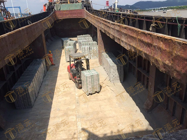 1770955212865353.jpg 装船场景(三).jpg